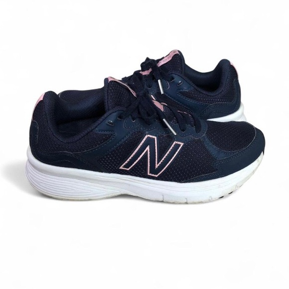 New Balance Shoes - New Balance 460v3 Women’s Dark Blue and Light Pink Athletic Shoes Size 9